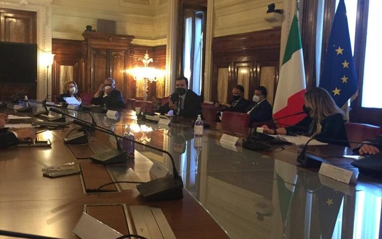 Immagine di copertina di: Federdistat Cisal al ministro Lamorgese: “Valorizzazione del Corpo e rinnovo contrattuale”