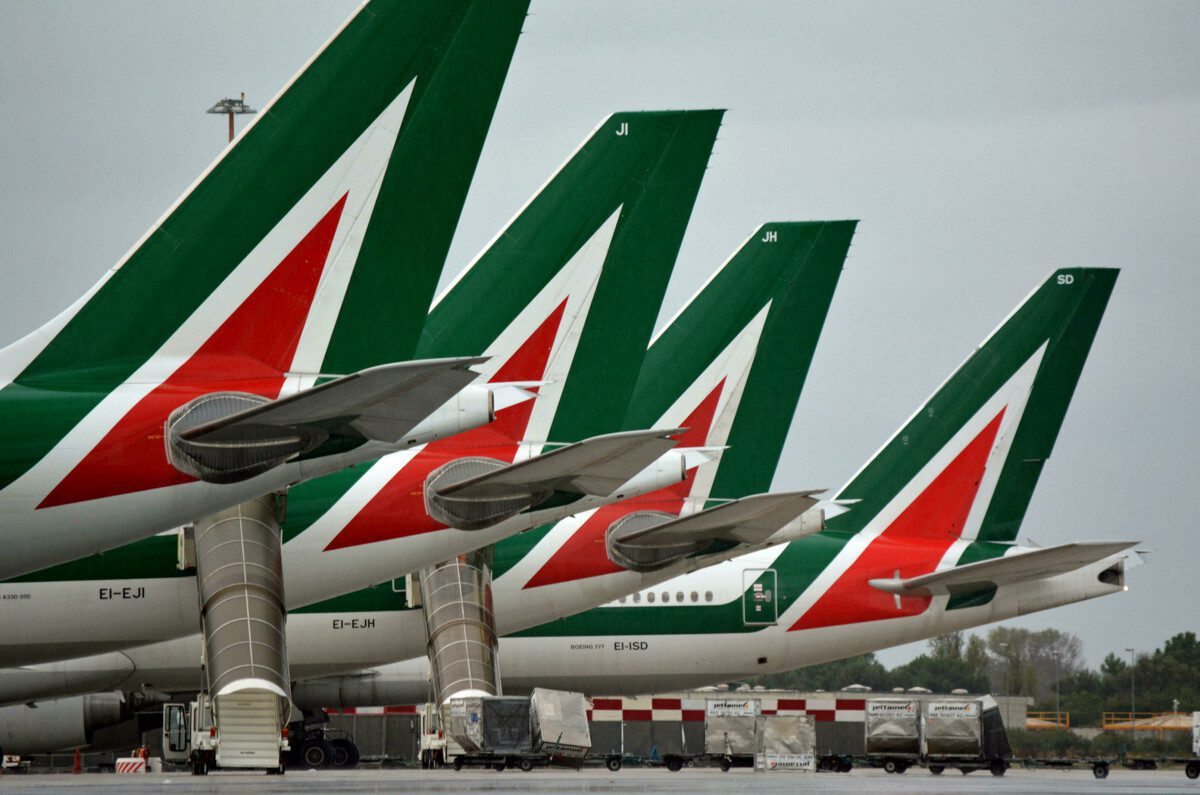 Copertina dell'articolo: Alitalia-Ita: “Forte preoccupazione per il personale dei servizi a terra”