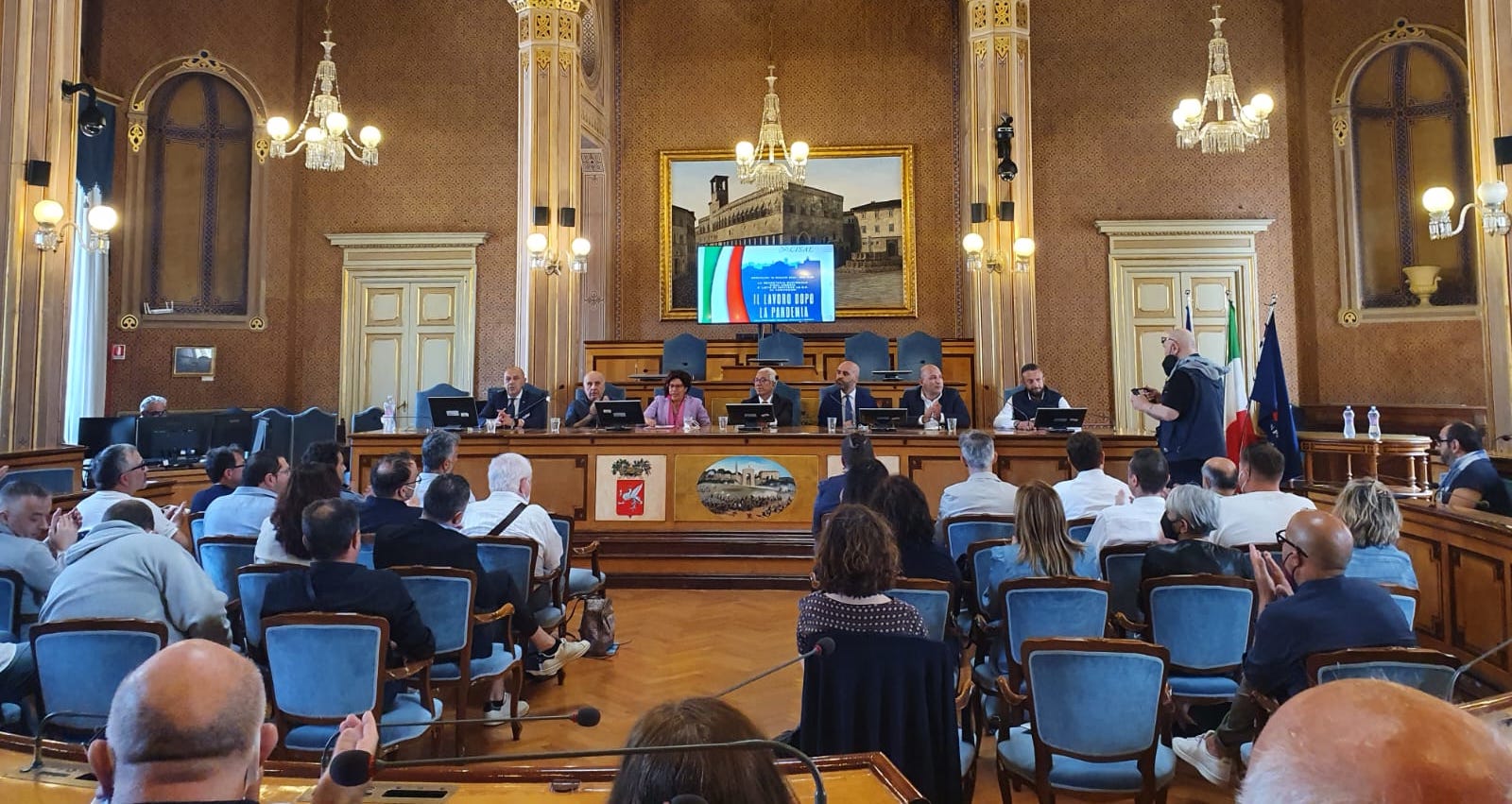 Copertina dell'articolo: “Il Lavoro dopo la Pandemia”, il Segretario generale, Francesco Cavallaro, al convegno promosso dalla Cisal Umbria 