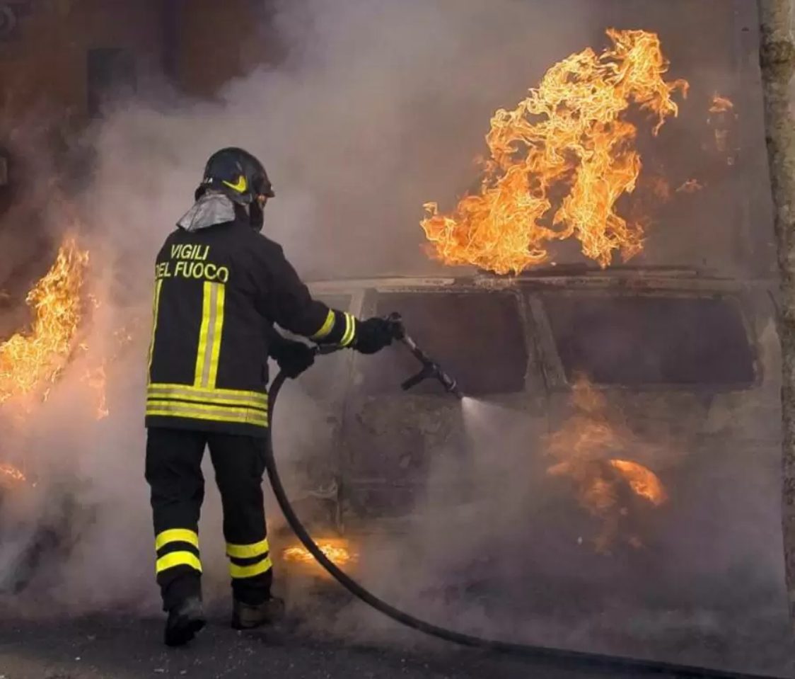 Immagine di copertina di: Manovra, Barone (Federdistat Cisal): “Urgono risorse per incremento organico dei Vigili del Fuoco”